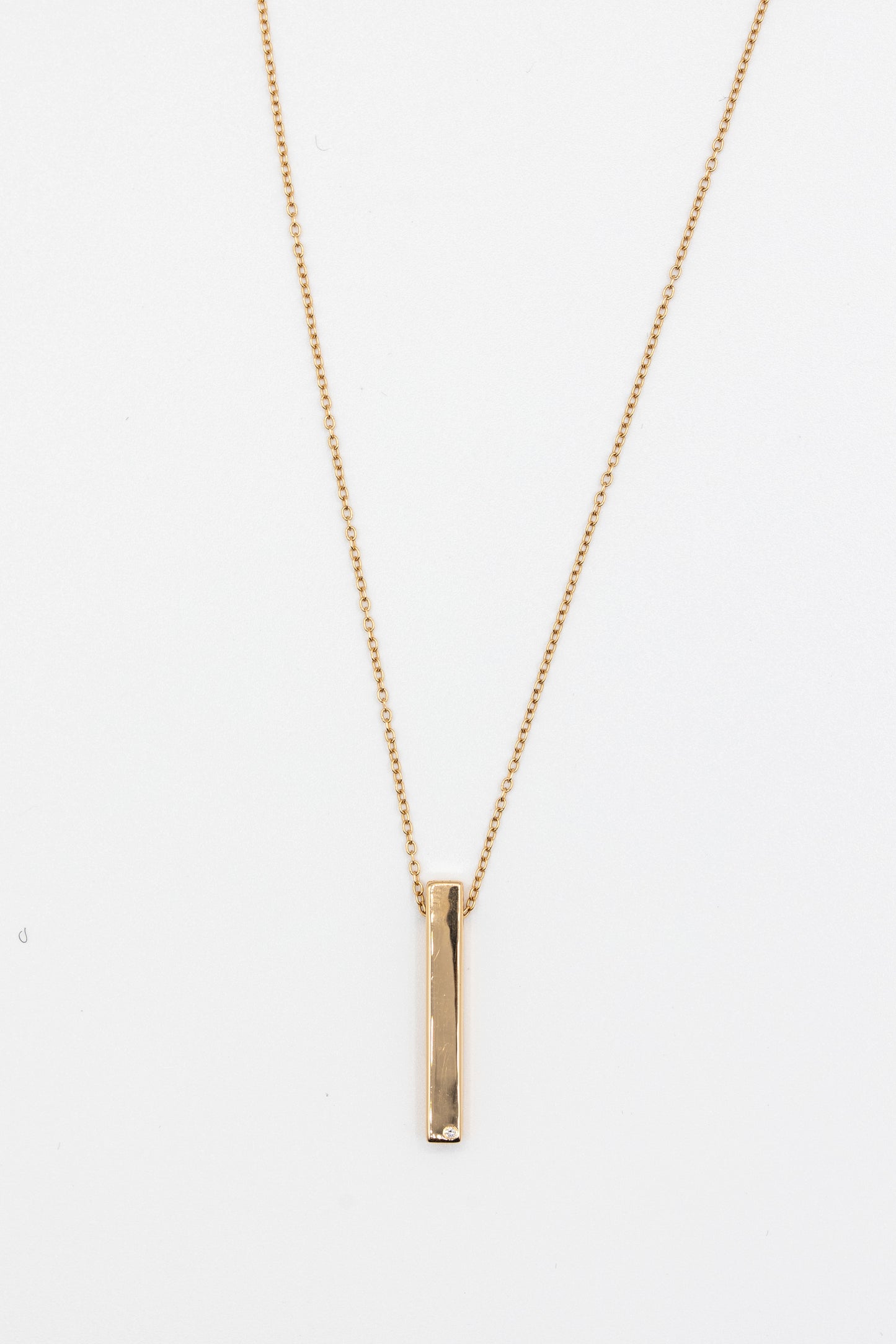 Defining Lines Single Bar Pendant