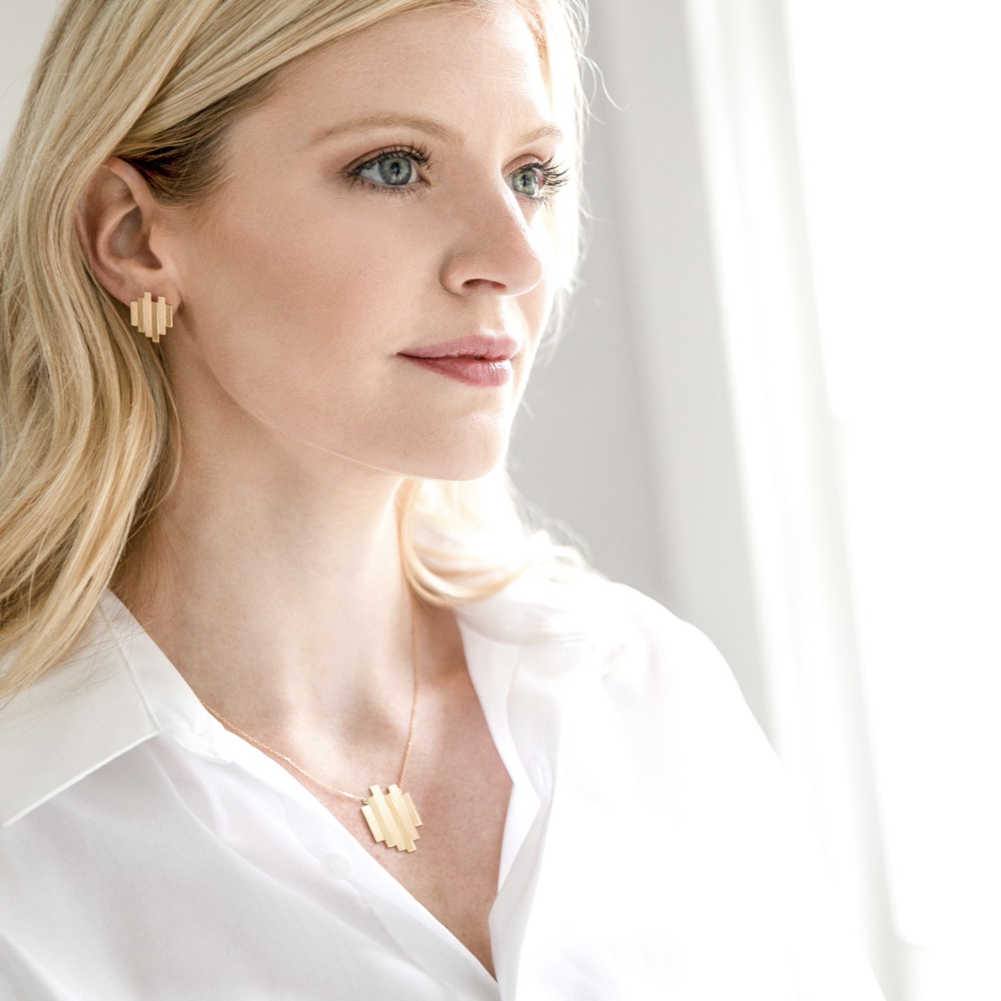 Defining Lines Pendant Necklace