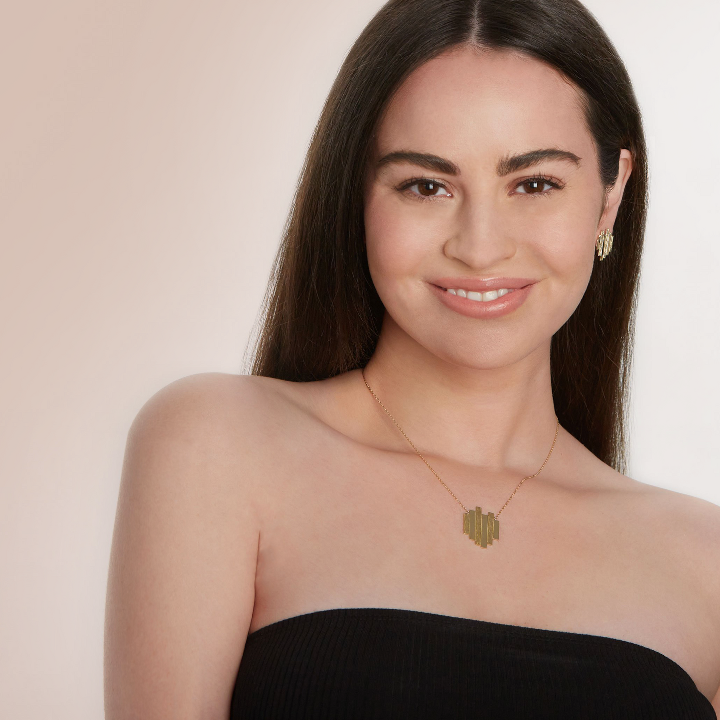 Defining Lines Pendant Necklace