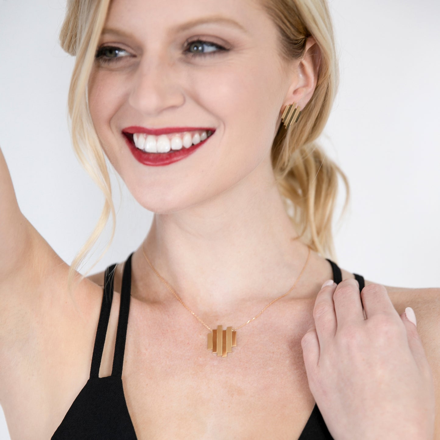 Defining Lines Pendant Necklace